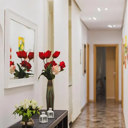 Apartamento Pepa's House Elegante Appartamente ,centro ,vicino Stazione